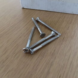 Byggematerialer, varepartier, hus og have mv. (NY UDLEVERINGSDATO)