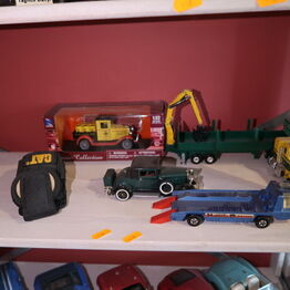 Boet Efter Finn Andersen *Legetøjsbiler/traktorer m.m.*