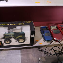 Boet Efter Finn Andersen *Legetøjsbiler/traktorer m.m.*