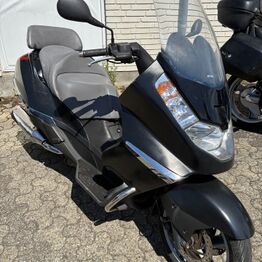 Køretøjer *Motorcykel, veteranknallerter, ubrugt elcykel m.v.*