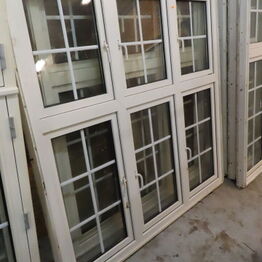 Oprydningsauktion hos maskinhandler *Robotsvejser - Svejseværk - Saksebord - Traktor*