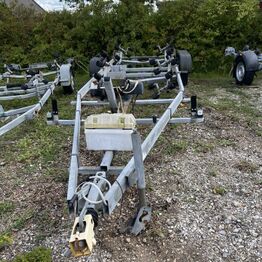 Båd & trailer - Brøndby havn