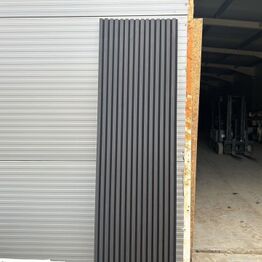 Akustik auktion, akustikpaneler, akustikfliser, skruer mm. i forskellige størrelser