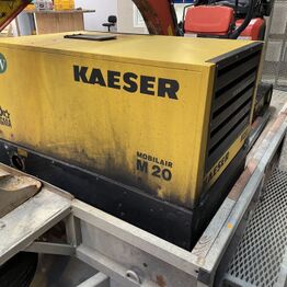 Maskiner fra leasingselskab & CJ Fiber - Sorø