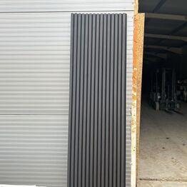 Byggematerialer, Gulv, Akustik auktion, akustikpaneler, akustikfliser, skruer mm. i forskellige størrelser