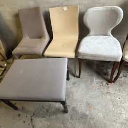 Lastbil m. Kran, Mortorbåd, Lampe Varelager, Birkebrænde m.m.