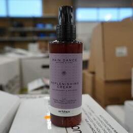 Frisør Support ApS - *Hårprodukter & Frisørartikler* (DEL 6)