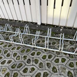 Rigspolitiet, Del 4 Inventar Kælder, Udearealer