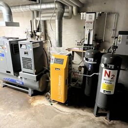 Trepko A/S  Laboratorieudstyr, Nitrogen Kompressor, Havetraktorer, Ventilationsrør m.m.