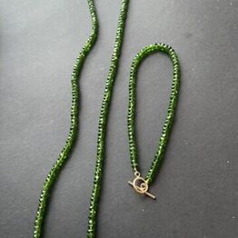 "Ekslusiv smykkesamling - ringe, kæder, vedhæng og øreringe "