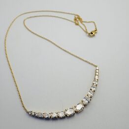 Klassiske smykker, solitaire ringe, halskæder med diamanter og tennisarmbånd i 14 kt guld