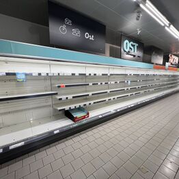 LYNAUKTION - Inventar fra tidl. ALDI butik - del 2 *Køle/frysediske, salgsreoler m.v.*