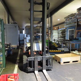 Entreprenørmaskiner # Kærre # Trucks og lifte