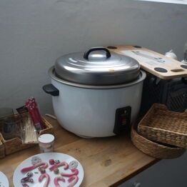 Idrætsakademiets specialskoletilbud ApS *Kontormøbler - Træningsudstyr - Interiør*