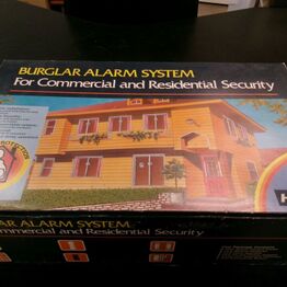 Køkkenudstyr, møbler, teknik, m.m. **MOMSFRI**