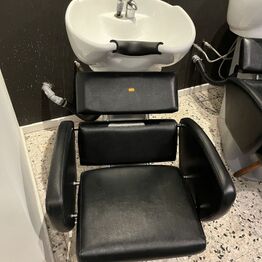 Raw Hair ApS under konkurs # Butiksinventar - Frisør