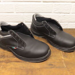 Sikkerhedssko auktion - Hou Del 1