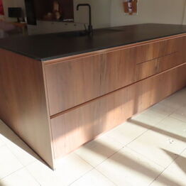 Køkkencenteret CPH ApS Del 2 *Køleskab, Ovn, Kaffemaskine mv.* *OBS STÅR PÅ EKSTERN LOKATION* UDLVERING EFTER AFTALE