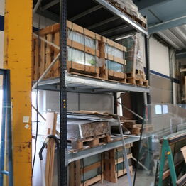 Nordisk Glas A/S *Del 2 - Driftsmidler & Varelager*