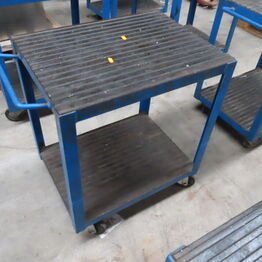 Samleauktion Hou - Februar