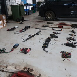 Automobilhuset Randers A/S Del 1 *Varebiler - Afbalanceringsapparat - Svejsere - M.V.*