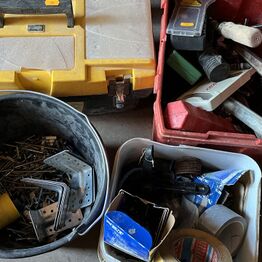 Container med Værktøj, Cementblander m.m.