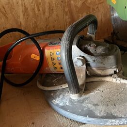 Container med Værktøj, Cementblander m.m.