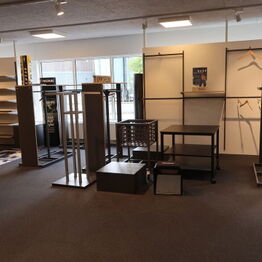 LYNAUKTION: Orloff Arbejdstøj Kolding - Inventar