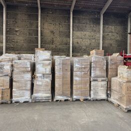 LYNAUKTION: Ophør tysk brugskunst-grossist & Villa Collection *REST*