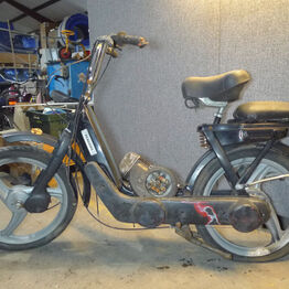 MC og knallertdele, Skilte-lysskilte