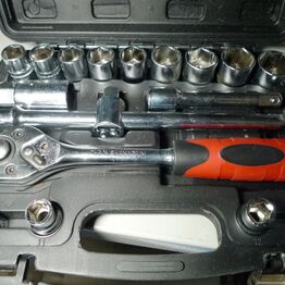 MC og knallertdele, Skilte-lysskilte