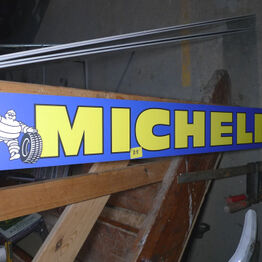 MC og knallertdele, Skilte-lysskilte