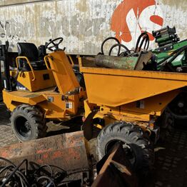 Entreprenørmaskiner, stillads, container mv.