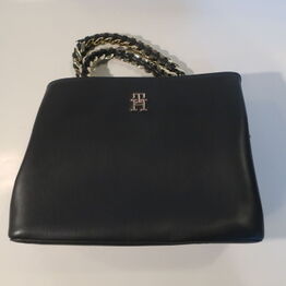 Dijanas gulvservice - håndtasker og smykker - Sorø