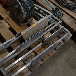 Overskudsauktion over Murermester Martin Riise ApS *Teleskoplæsser - Trailer - Værktøj - Container*