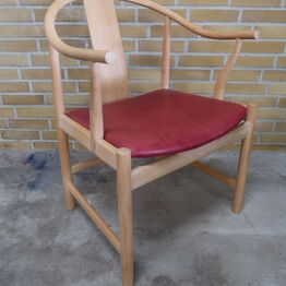 Designmøbler, Lamper & B&O Hifi - Marts 2026