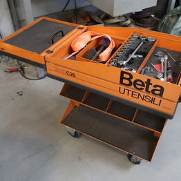 AMU Vest *Del 7 - Overfladebehandling - Malerudstyr - Værkstedstilbehør m.v.*