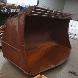 Zøllner A/S *GPS udstyr fra TRIMBLE, Graveskovle, Containere m.v.*