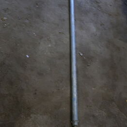 El. palleløfter, emballage, byggepladshegn, soldater, lamper m.m.