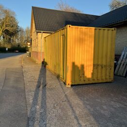 "LYNAUKTION" 20" container Udlevering efter aftale