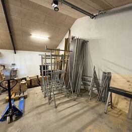 Heidahl ApS *Trailer - Værktøj - Varelager m.m.*