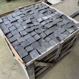 Kantsten og Chaussesten