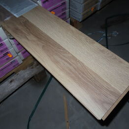 Overskud af Laminat- og parketgulve - Give