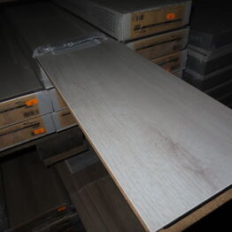 Overskud af Laminat- og parketgulve - Give