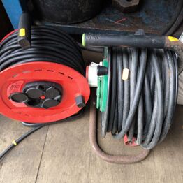 AMU Vest "Del 9 " - Byggematerialer, Værktøj, Entreprenørmaskiner mv.