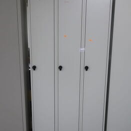 Overskud fra Universitet *Laboratorieudstyr, Kontormøbler, Hårdehvidevarer m.v.*