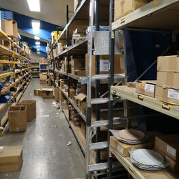 KEN Storkøkken A/S *Stabler, Pallereoler, Elektronik m.m.*