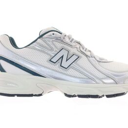 ByFlou.com ApS *Drejøvej Del 4 - Beklædning, sko m.m.*