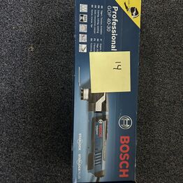 Værktøjsauktion af nyt værktøj, MILWAUKEE, DEWALT, BOSCH