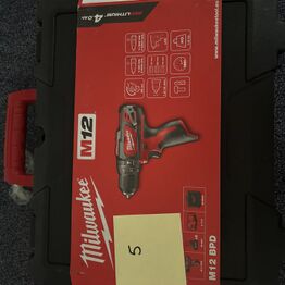 Værktøjsauktion af nyt værktøj, MILWAUKEE, DEWALT, BOSCH